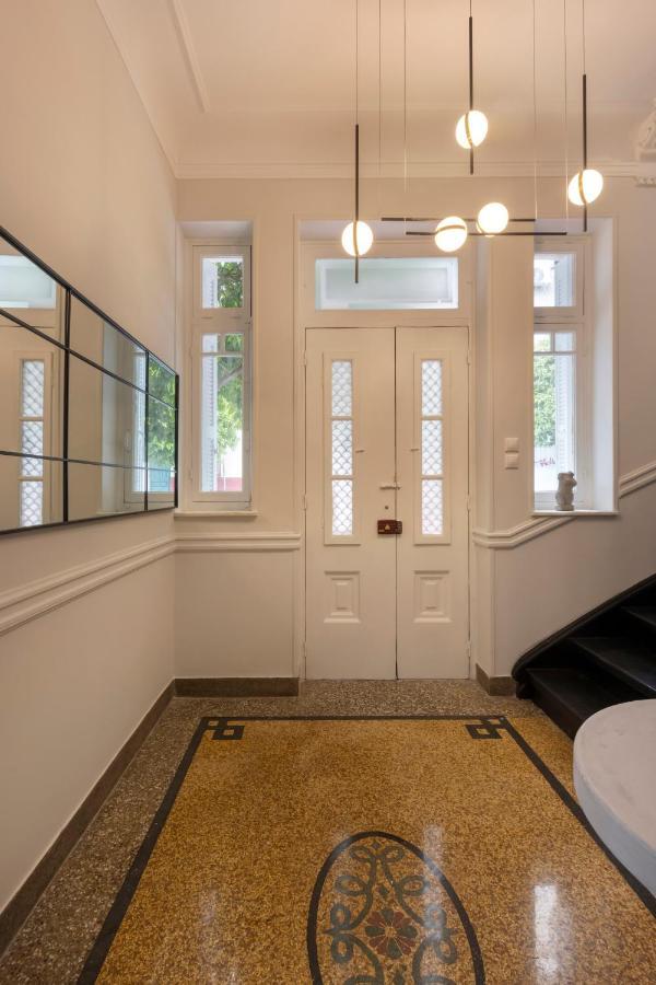 Acropolis Villa 3Br 9Ppl 10 Minutes Metro&Museum Aten Exteriör bild